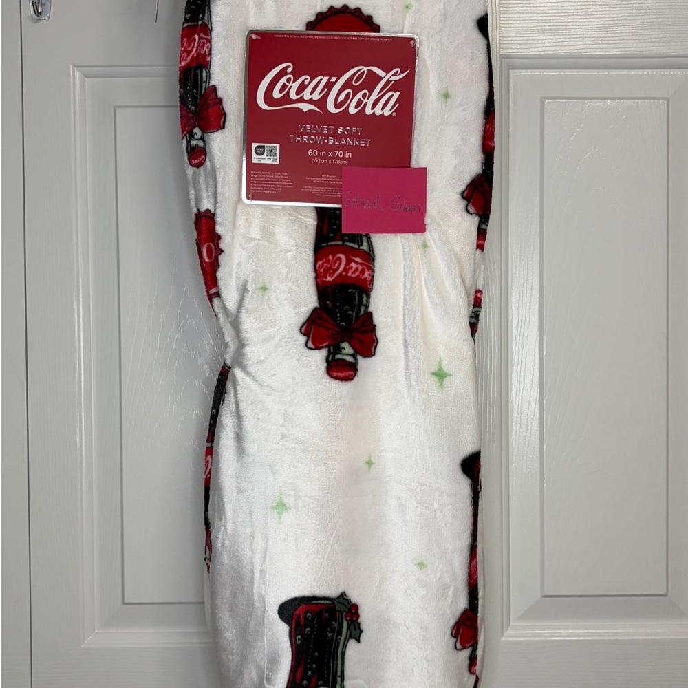 Coca-Cola Velvet Soft Throw Blanket with Coke Bottles - Picture 3 of 4